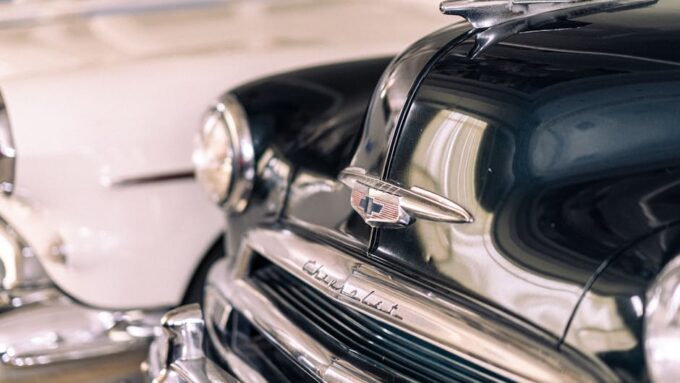 Top 10 Classic Cars Still Worth Investing in 2026