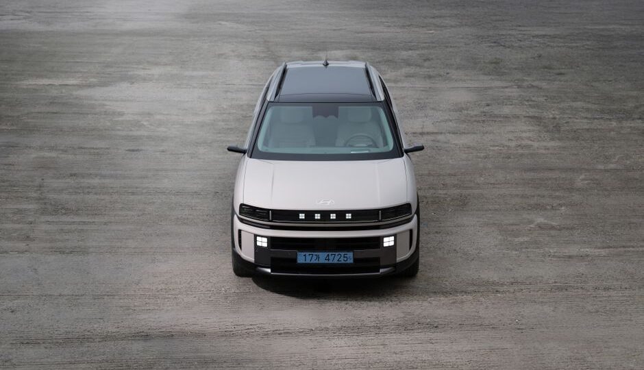 Beyond the Wheel: Exploring the Resurgence of Hydrogen Fuel Cell Vehicles in 2026