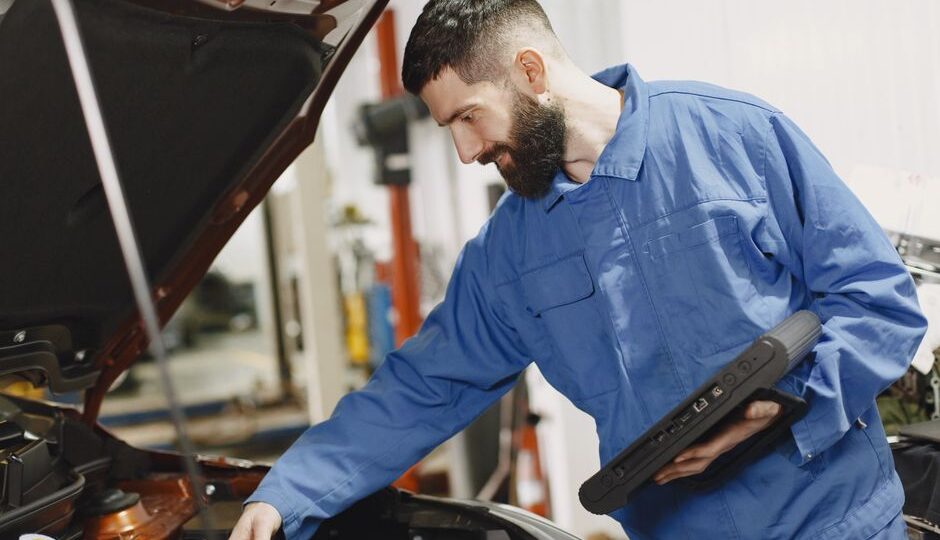 The AI-Driven Garage: How Artificial Intelligence is Transforming Car Maintenance in 2026